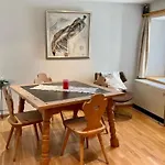 Chesa Robbi By Interhome Апартаменты *