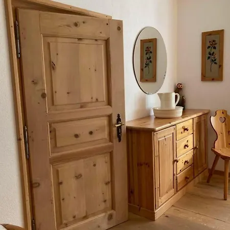 Chesa Robbi By Interhome Appartamento *